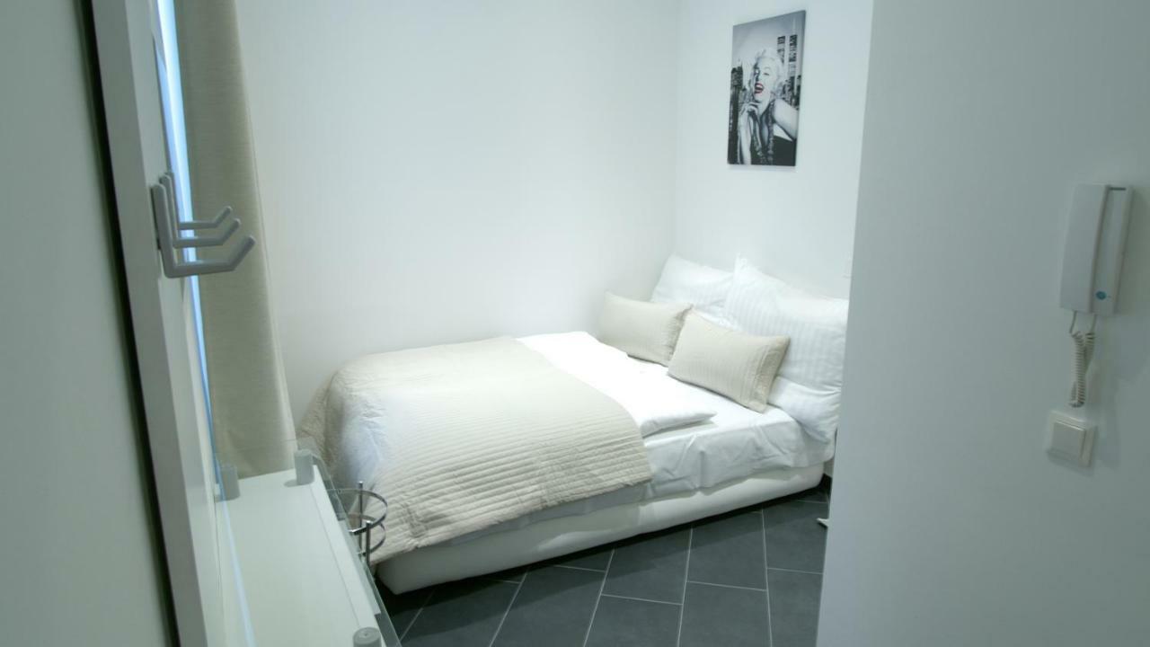 Lotus Apartment Bécs Kültér fotó